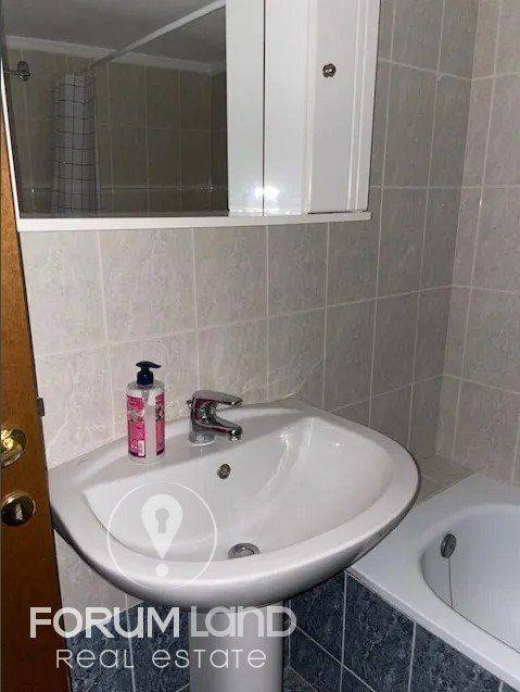 Forumland Real Estate, Μπάνιο