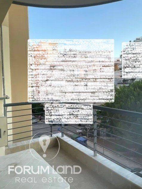 Forumland Real Estate, Βεράντες