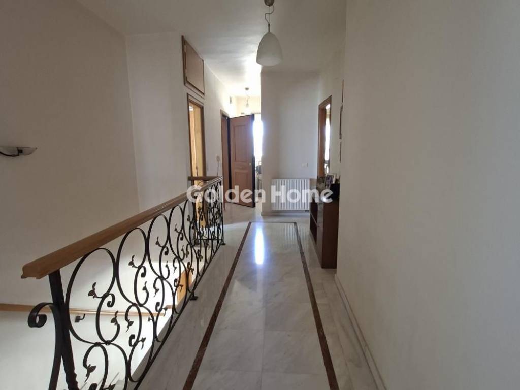 Χολ - Διάδρομος