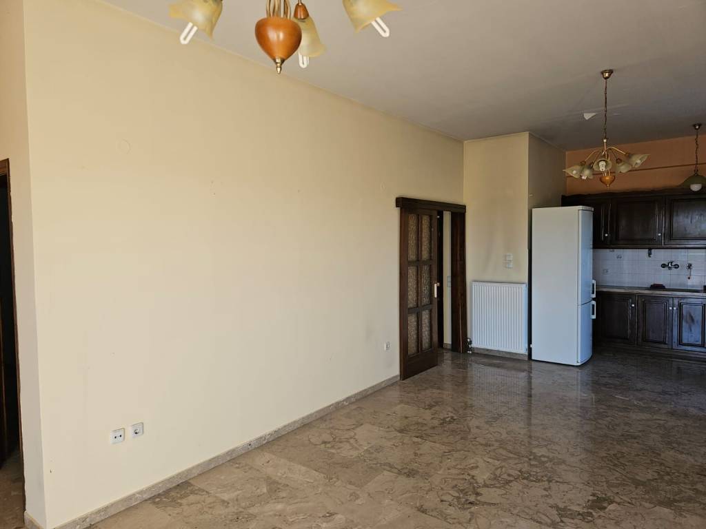 Detached house 100 sq.m. on a plot of 1,670 sq.m.