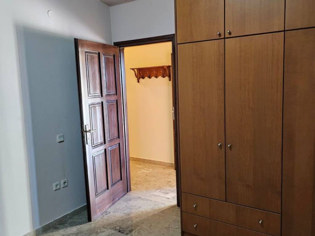 Detached house 100 sq.m. on a plot of 1,670 sq.m.