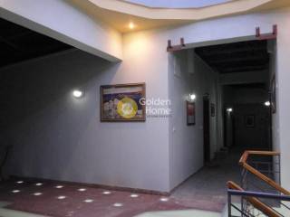 Χολ - Διάδρομος