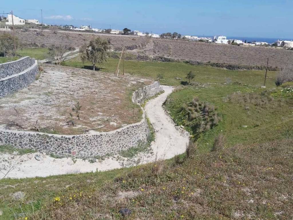 από ψηλά η άποψη του δρόμου πρόσβασης της βόρειας πλευράς