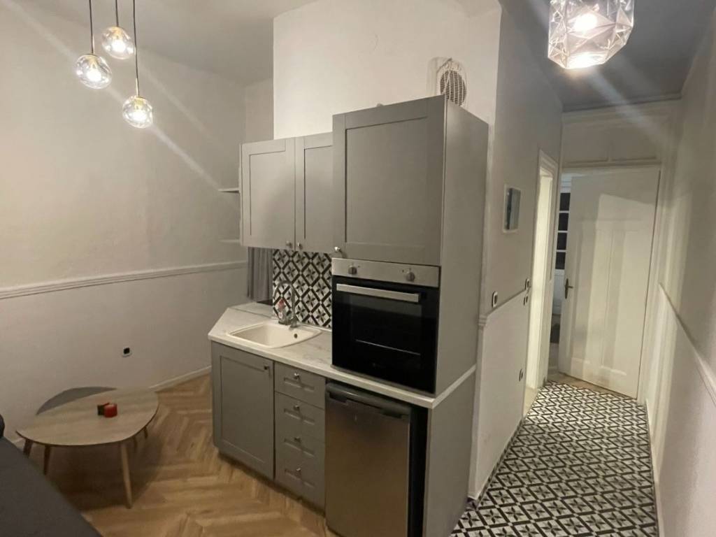 Σαλοκουζίνα