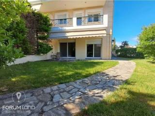 Forumland Real Estate, μεζονέτα