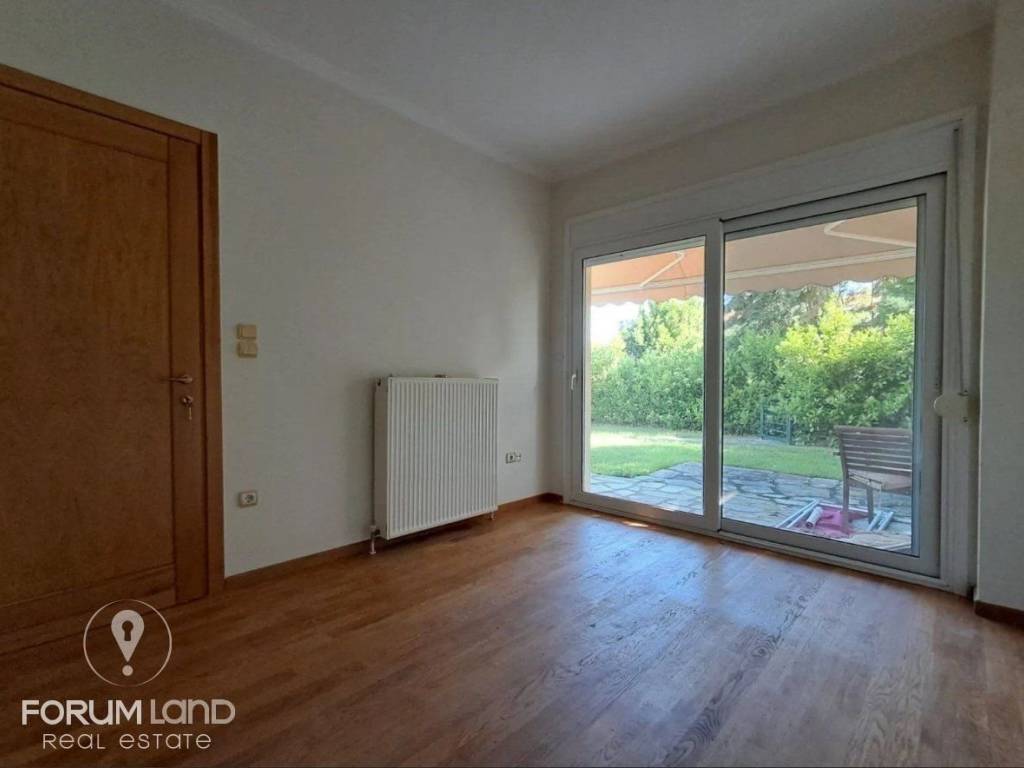 Forumland Real Estate,  Υπνοδωμάτιο