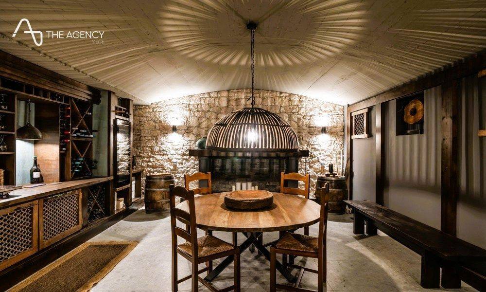 Εσωτερικοι χώροι