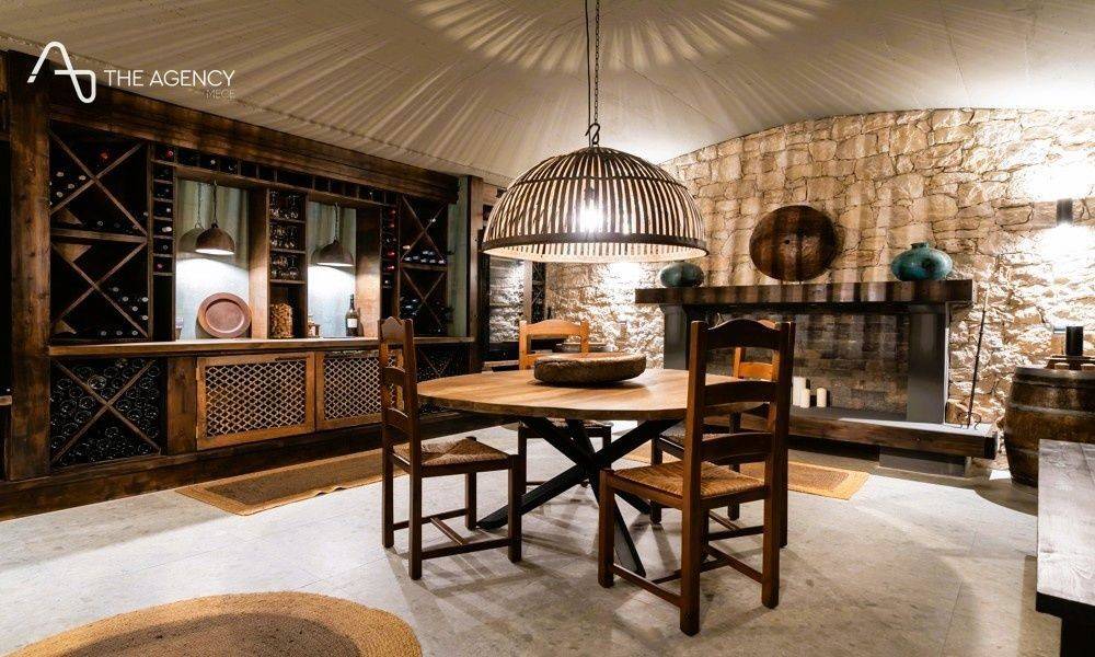 Εσωτερικοι χώροι