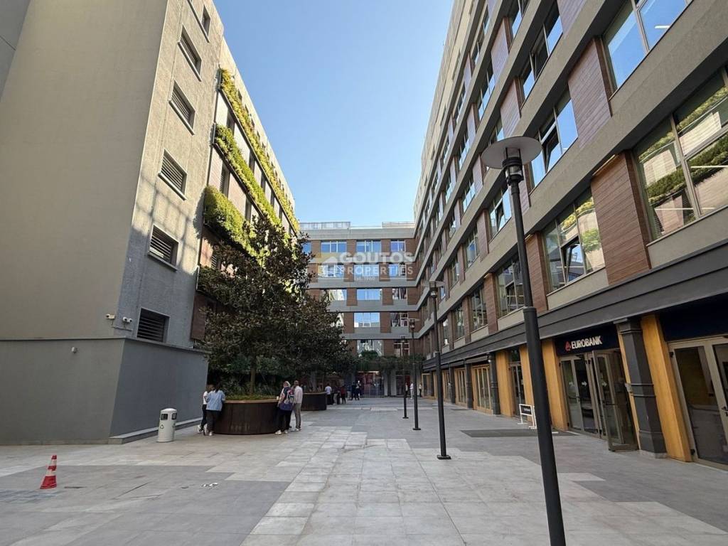 Εσωτερικοι χώροι