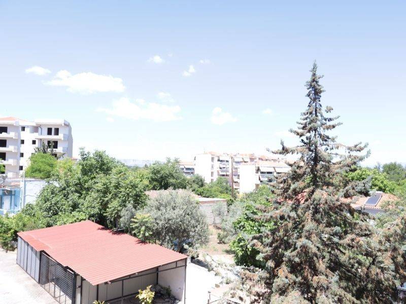 Θέα από μπαλκόνι