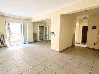 Σαλοκουζίνα