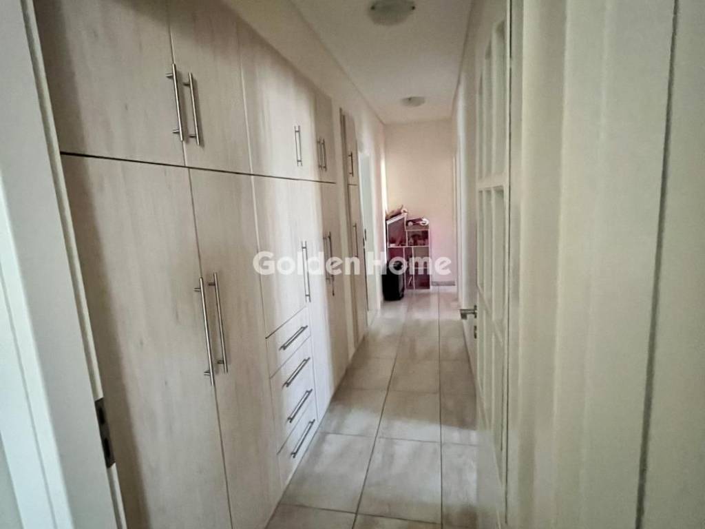 Χολ - Διάδρομος