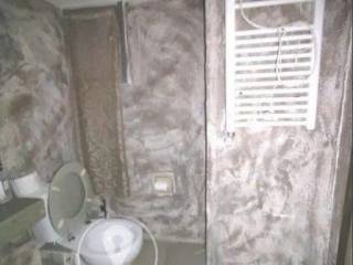 Forumland Real Estate, Μπάνιο