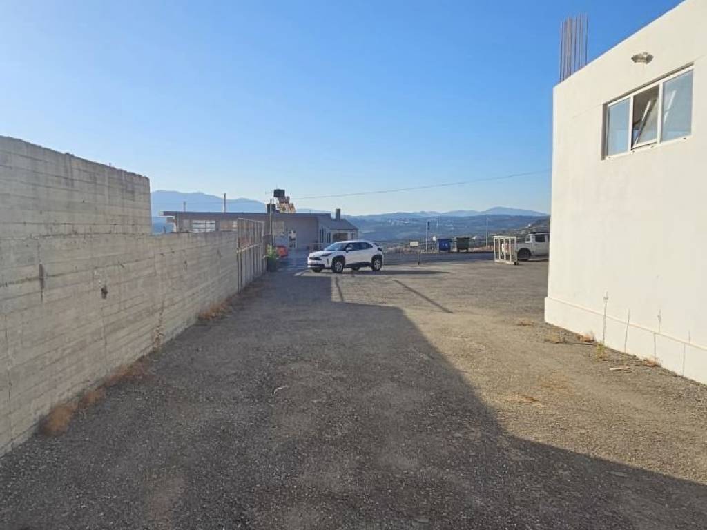 Εξωτερικοι χώροι