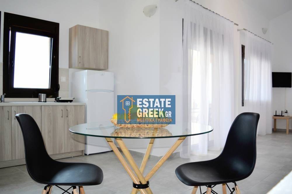 ΠΩΛΕΙΤΑΙ ξενοδοχείο 10 διαμερισμάτων 662 τ.μ. στην Παραλία Ελαιοχωρίου Καβάλας (κωδ. 4696)