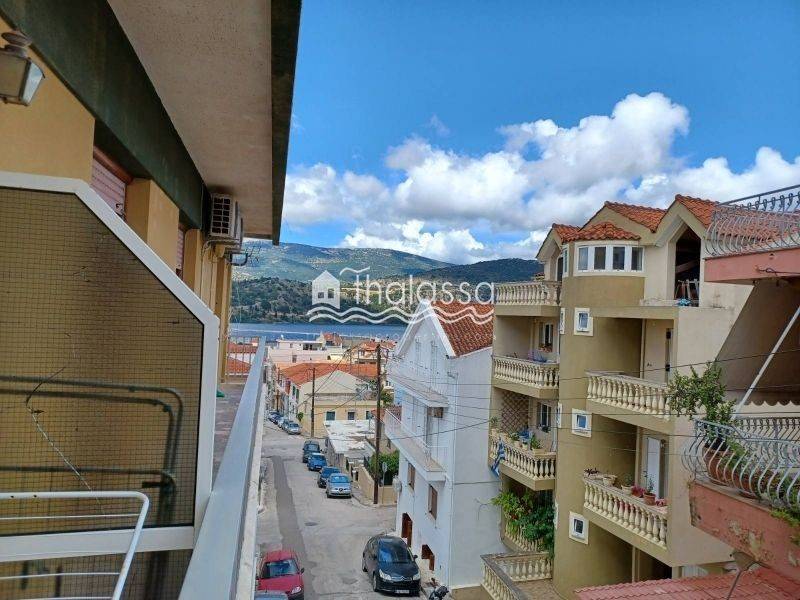 Θέα από μπαλκόνι