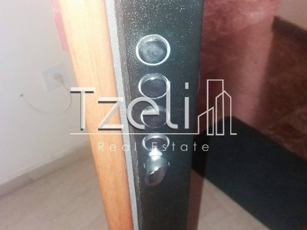 ΠΟΡΤΑ ΑΣΦΑΛΕΙΑΣ