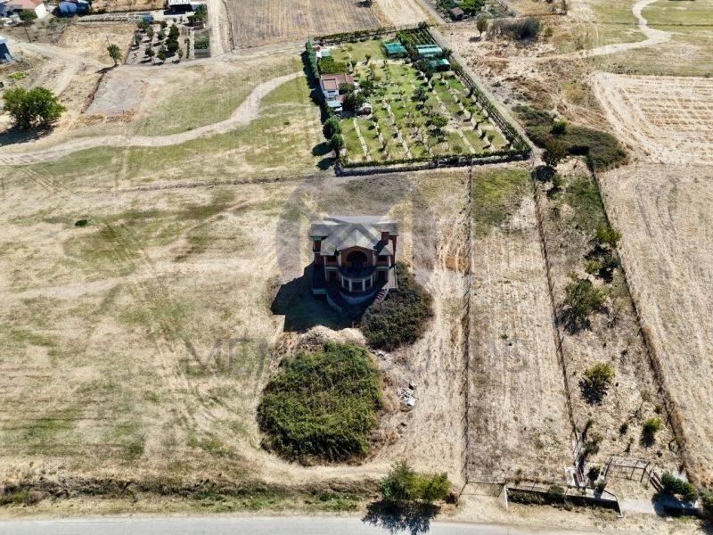 Ύπαρξη ανθρώπου