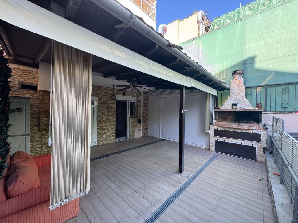 Piso pleyra toy kepoy