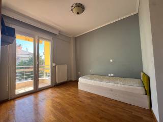 Ypnodomatio ston proto oropho