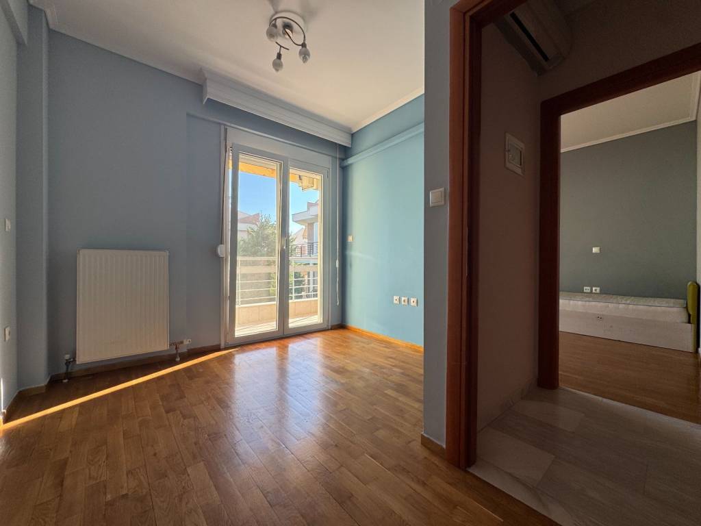 Ypnodomatio ston proto oropho