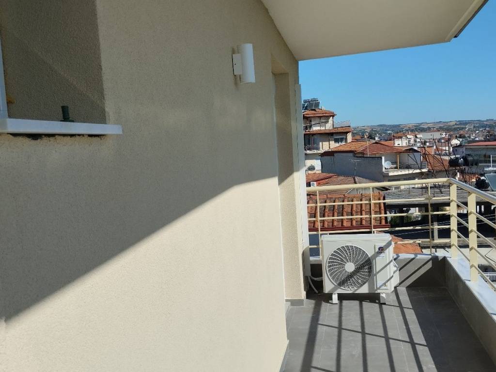 ΜΠΑΛΚΟΝΙ ΥΠΟΔΩΜΑΤΙΩΝ