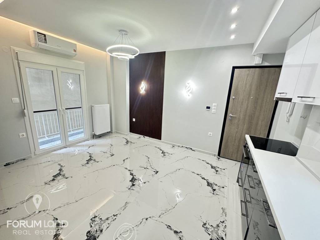 Forumland Real Estate, Σαλοκουζίνα