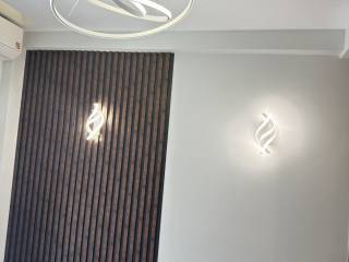 Forumland Real Estate, Φωτιστικά