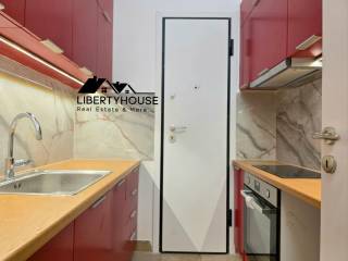 Me polloys apothekeytikoys choroys