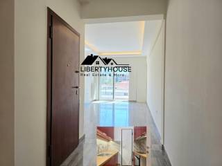 Πολυτελές διαμέρισμα 75τ.μ., 4ου ορόφου.