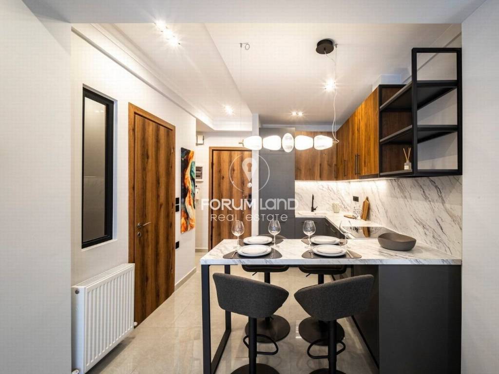 Forumland Real Estate, Σαλοκουζίνα