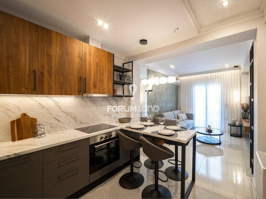 Forumland Real Estate, Σαλοκουζίνα