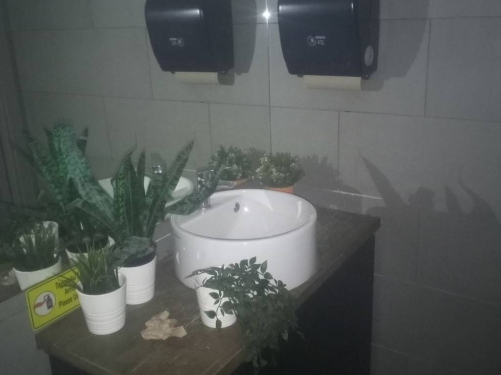 Εσωτερικοι χώροι