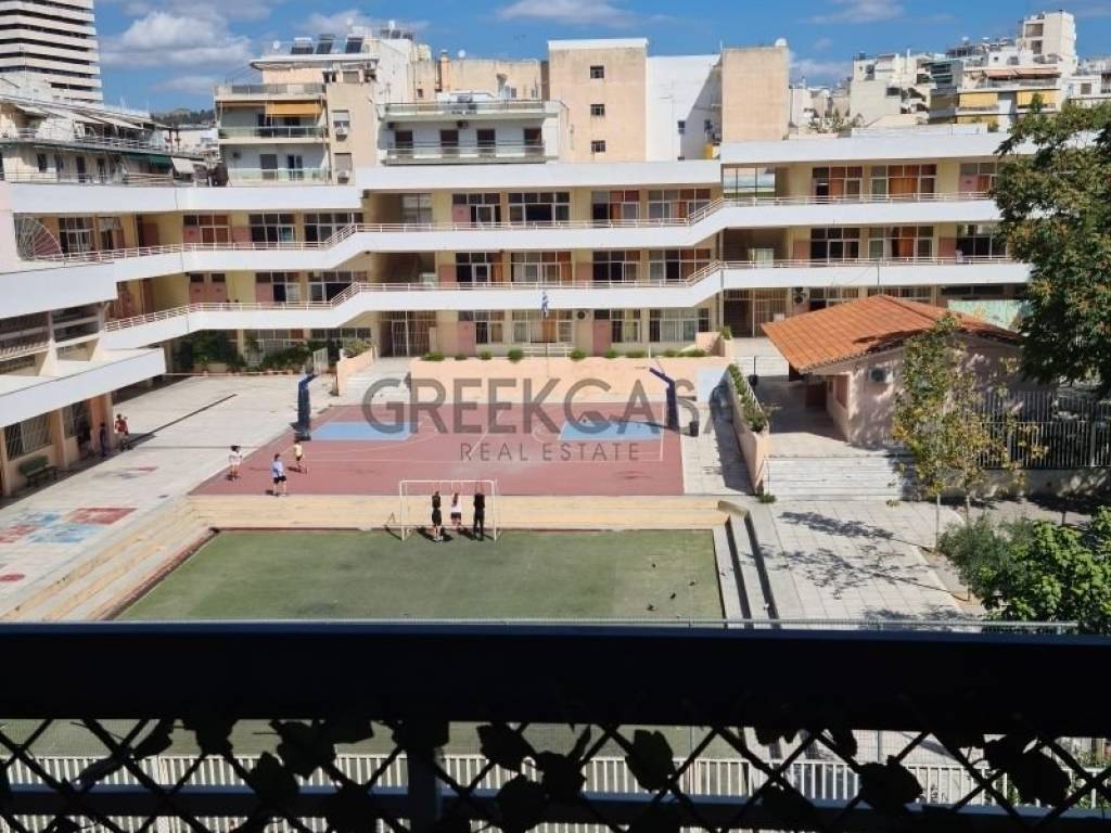 Θέα από μπαλκόνι