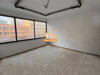 Δικαστήρια, Γραφείο, 30 τ.μ.