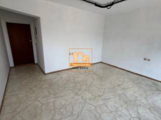 Δικαστήρια, Γραφείο, 30 τ.μ.