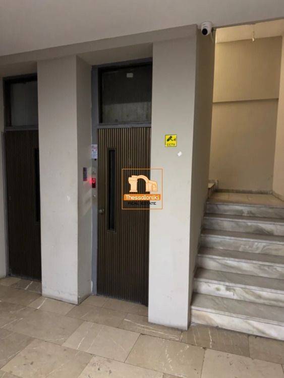 Δικαστήρια, Γραφείο, 30 τ.μ.