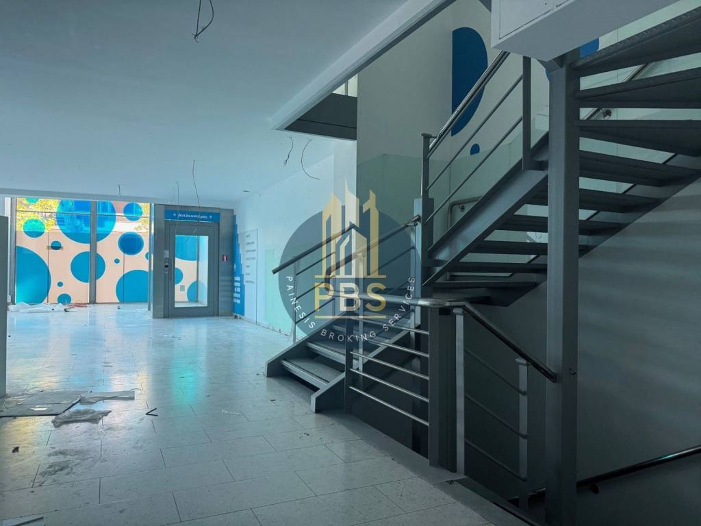 Εσωτερικοι χώροι