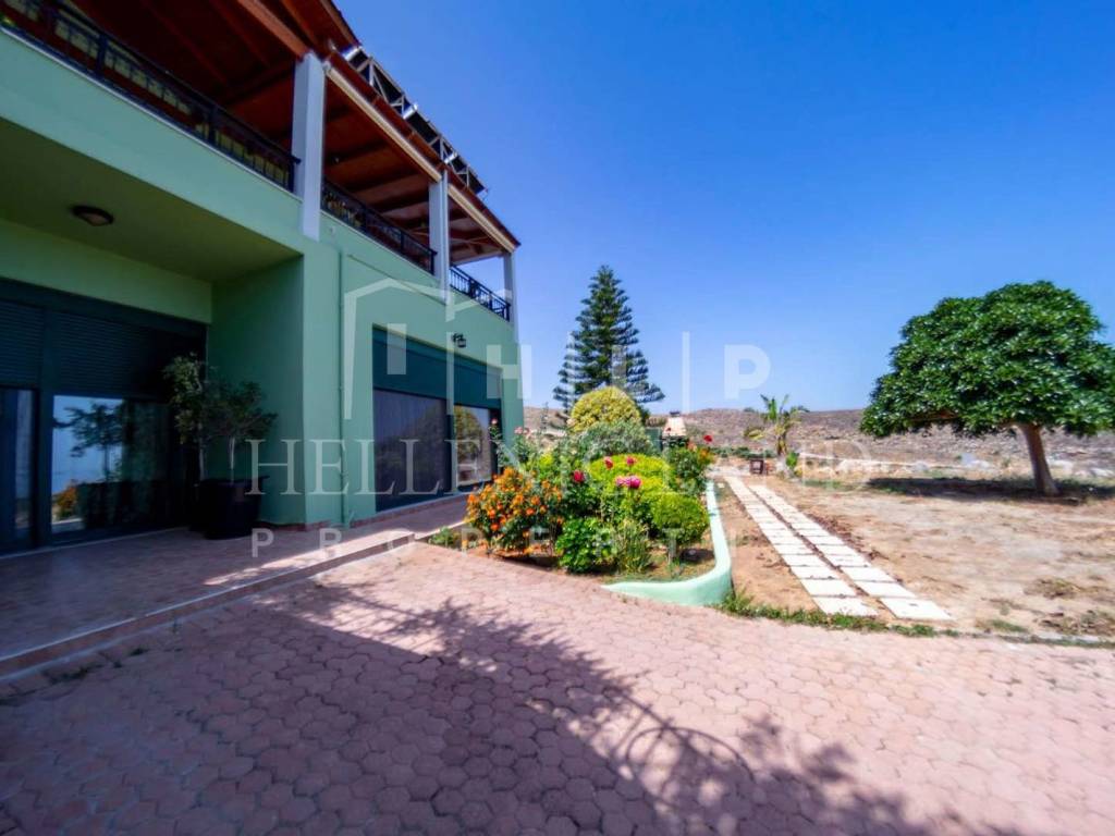 Εξωτερικοι χώροι