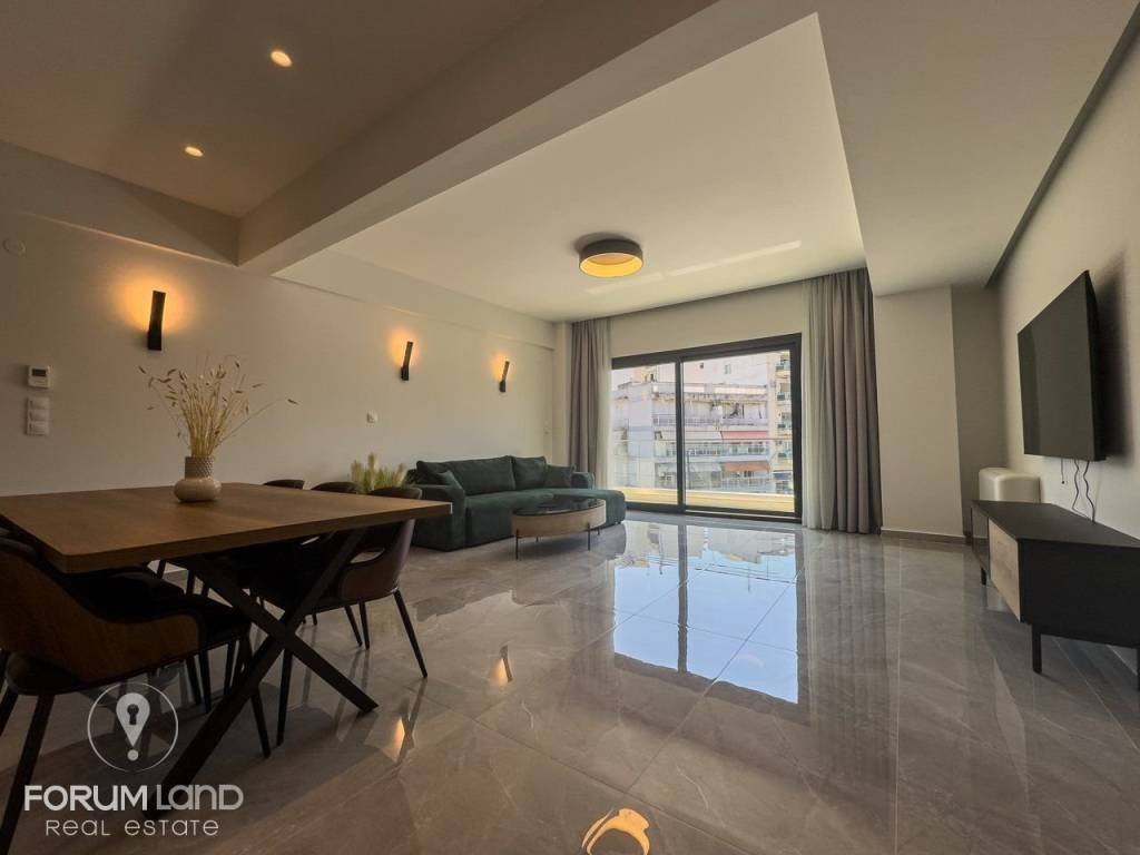 Forumland Real Estate, Σαλοκουζίνα