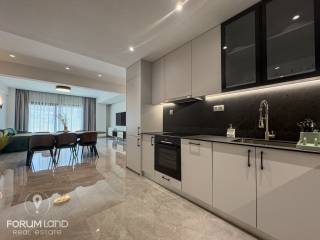 Forumland Real Estate, Σαλοκουζίνα