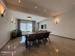 Forumland Real Estate, Σαλοκουζίνα