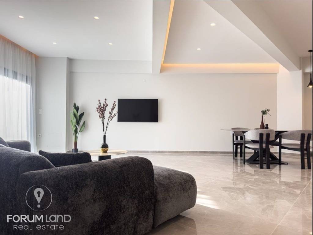 Forumland Real Estate, Σαλοκουζίνα