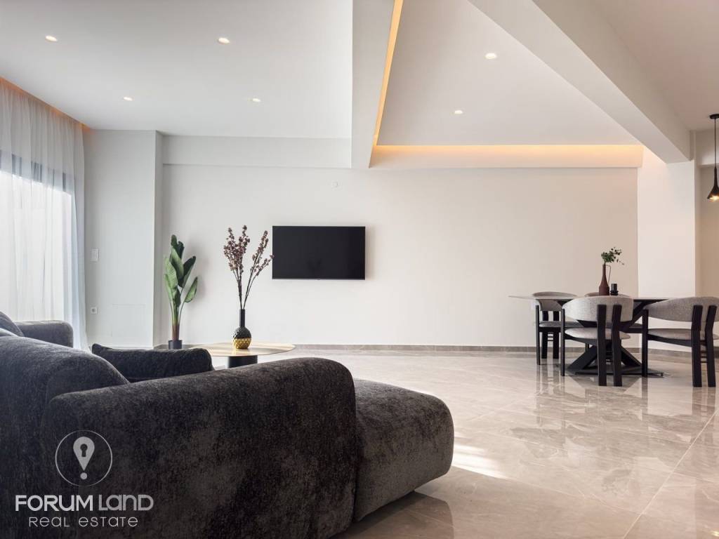 Forumland Real Estate, Σαλοκουζίνα