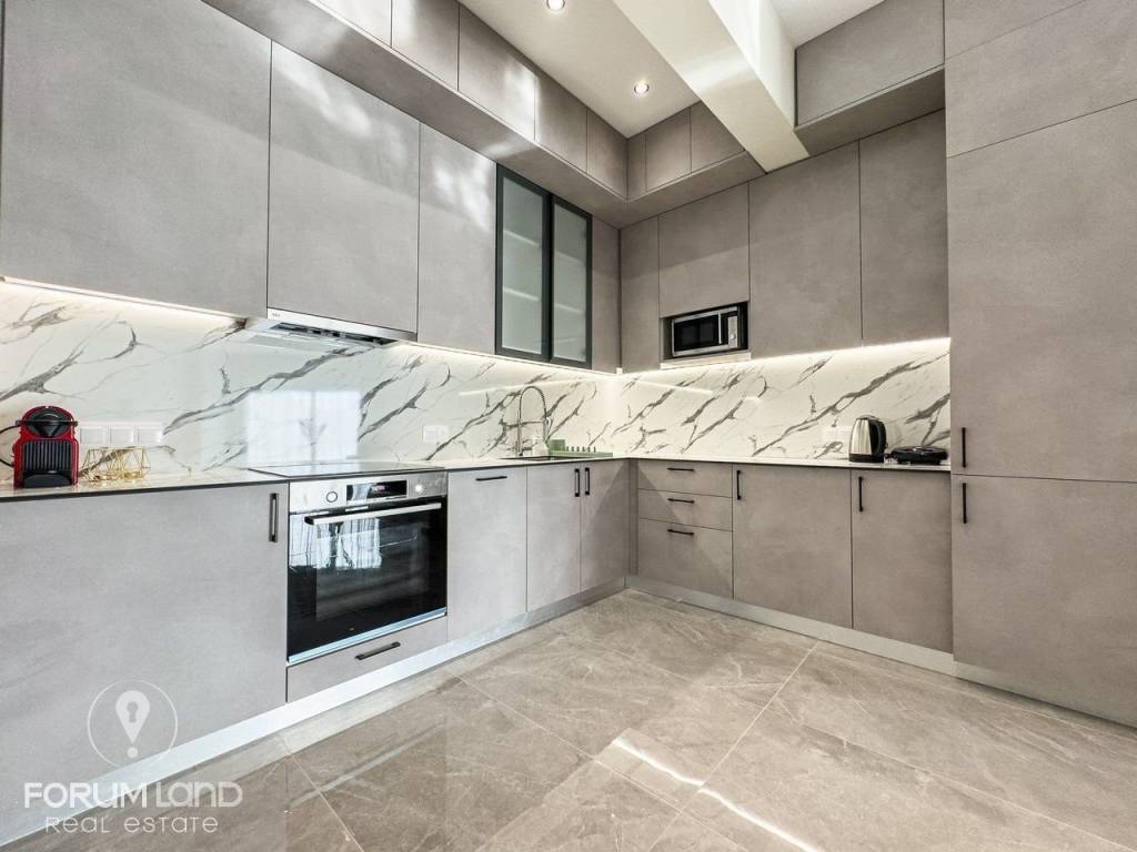 Forumland Real Estate, Σαλοκουζίνα