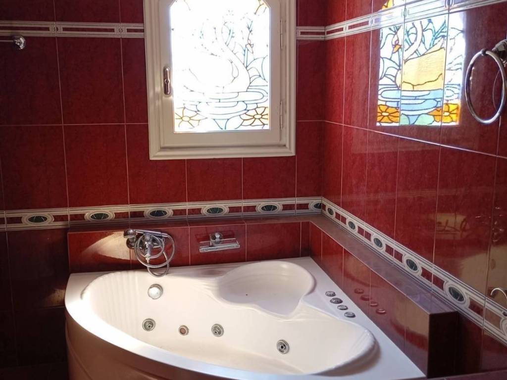 ydromasaz mpanio A orophoy