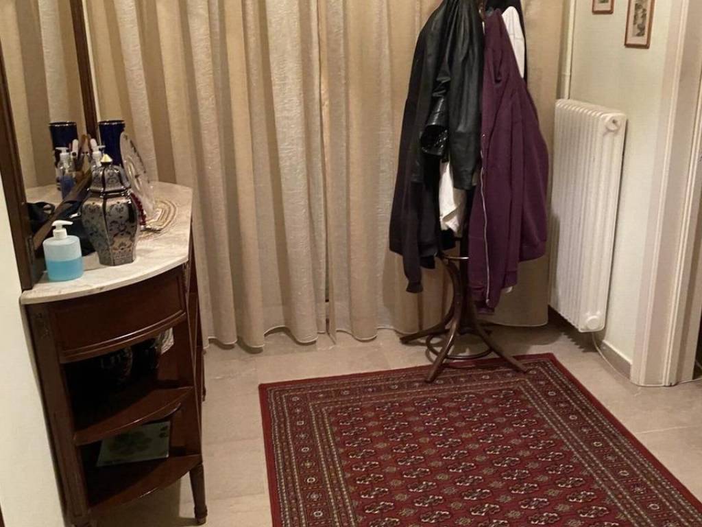 Forumland Real Estate, Διάδρομος