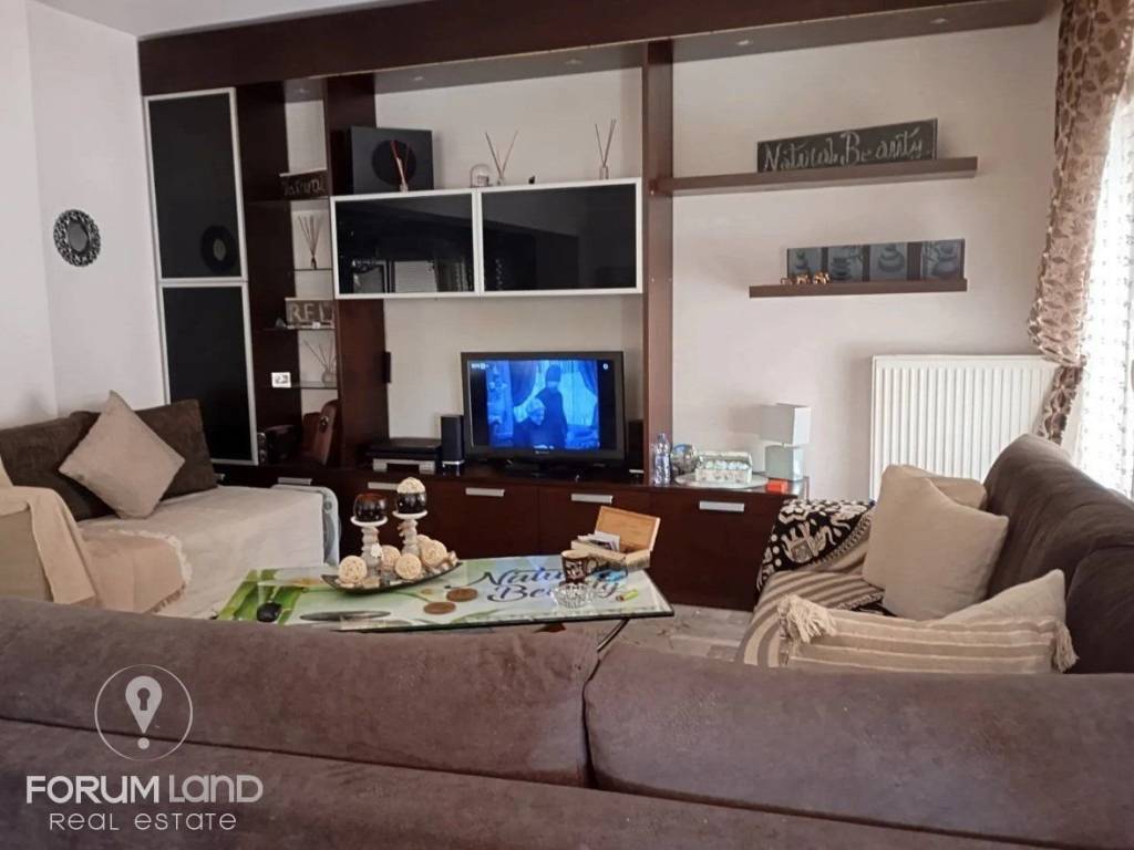 Forumland Real Estate, Σαλοκουζίνα