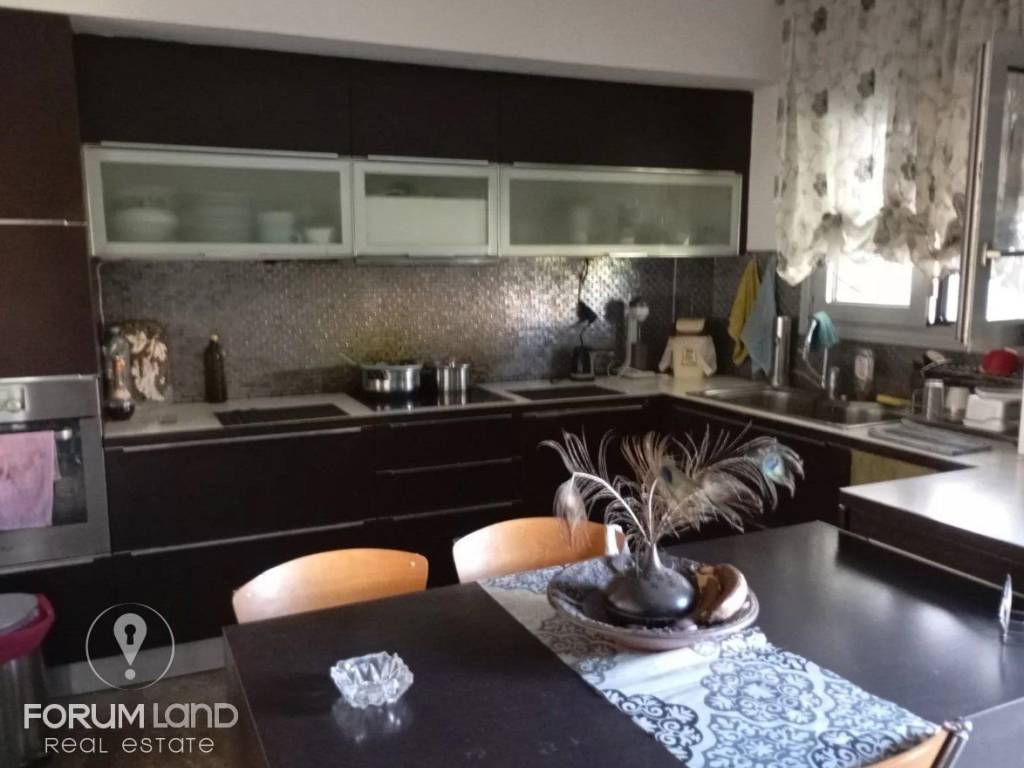 Forumland Real Estate, Σαλοκουζίνα