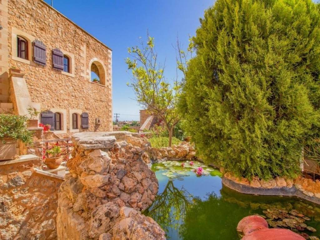 Εσωτερικοι χώροι